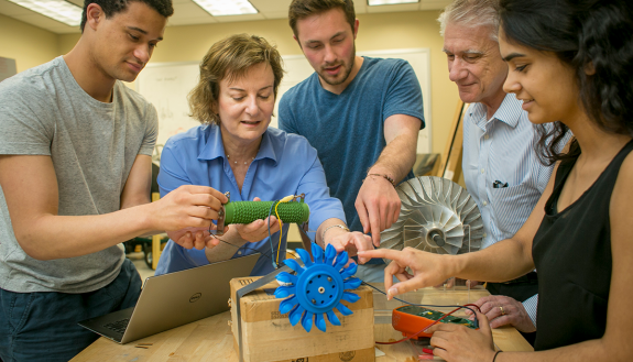 Emily Klein, professor of earth and ocean sciences, and Josiah Knight, associate professor of mechanical engineering and materials science, work with students from the Bass Connections project team “Energy andthe Environment: Design and Innovation.” 