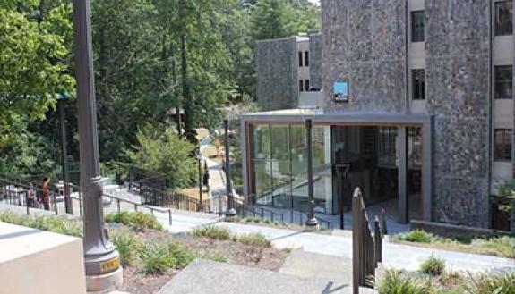 The new, inviting Edens glass and air entryway enhances the connection to its neighbors and the larger campus community.