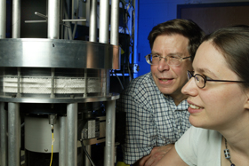 Duke physicists Robert Behringer and Karen Daniels 