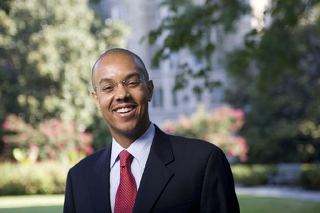 Gary Bennett returns to his alma mater for a multi-faceted approach to the study of obesity. 