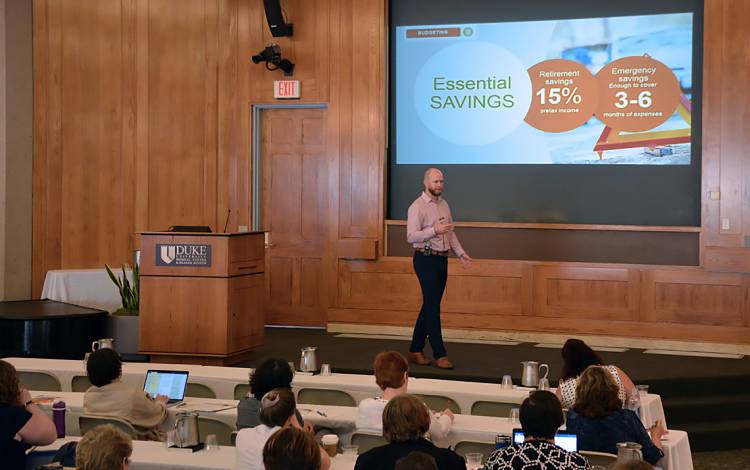 Fidelity's Alan Collins speaks to Duke employees at a 2018 Financial Fitness Week seminar.