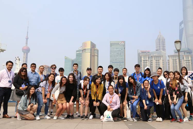 As part of the weekend, admitted students visited Shanghai.