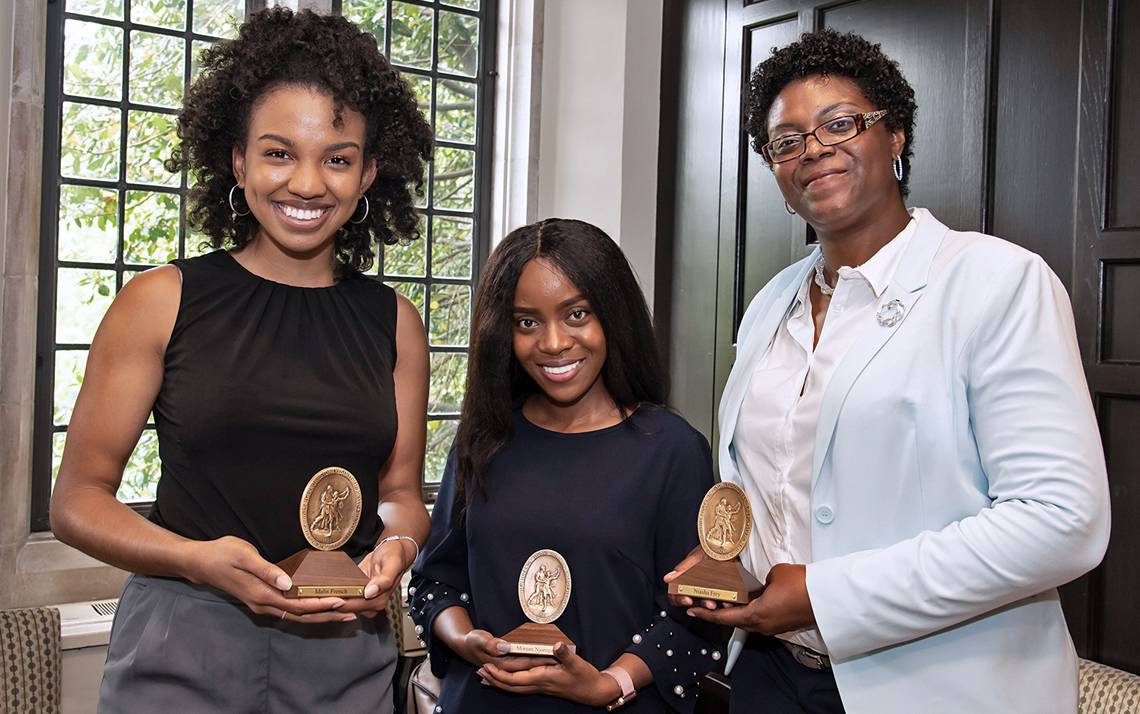 (Left to right) Idalis French, Moreen Njoroge and Niasha Fray received the 2019 Algernon Sydney Sullivan Award. Photos by Les Todd. 