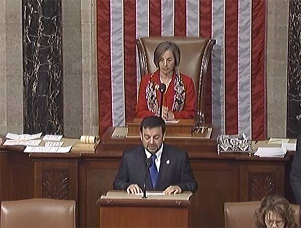 Imam Abdullah Antepli delivers the opening prayer at the US House of Representatives in 2010.