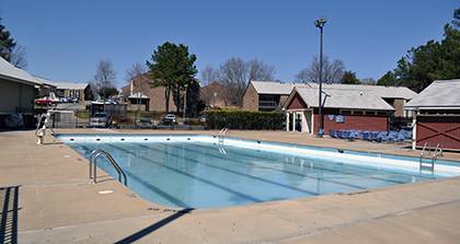 Duke community members can take advantage of the Central Campus pool as weather gets warm. Photo courtesy of Duke Recreation.