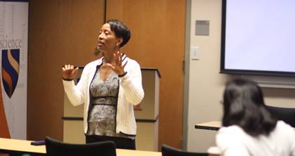 Duke Professor Rhonda Sharpe talks to young economists during a DITE session. Photo by Jonathan Alexander