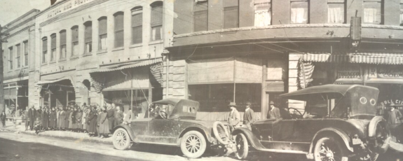 N.C. Mutual Building in the 1930s. Photo courtesy Duke University Libraries.