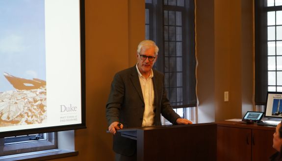 Henry Gavin discusses the geologic dynamics of the Turkish earthquake. Photo by Chuck Givens.