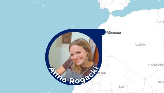 Anna Rogacki, with a background of a map of Morocco