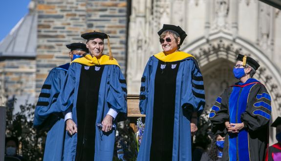 Drew Weissman and Katalin Karikó receiving their honorary degrees.