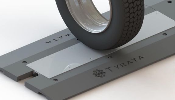 image of tire and Tyrata logo