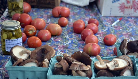 Enroll in Duke Mobile Farmers Market for produce, fish and more