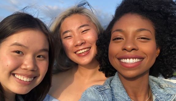 DTech Scholars Alethea Toh, Diane Hu and Alanna Robinson in Seattle in 2019