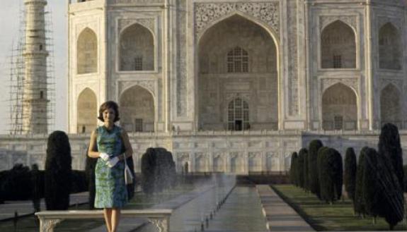 Jackie O at the Taj Mahal
