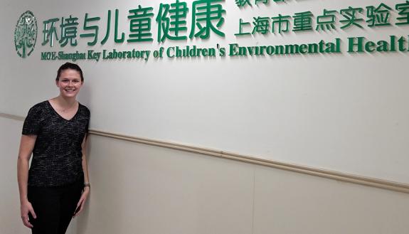 Chrissy visits the Laboratory of Children’s Environmental Health in Xinhua Hospital, Shanghai, to prepare and analyze cord blood and placental samples.