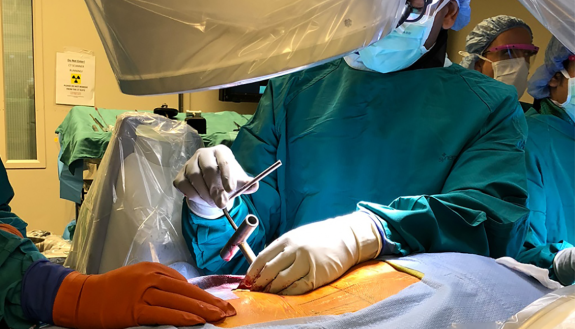 Duke spine surgeon offers awake surgery to patients