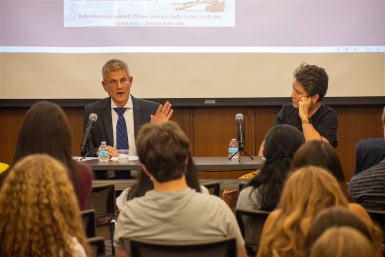 Professors Neil Siegel and Robin Kirk discuss reproductive rights in a lecture series. Photo by Susie Post-Rust.