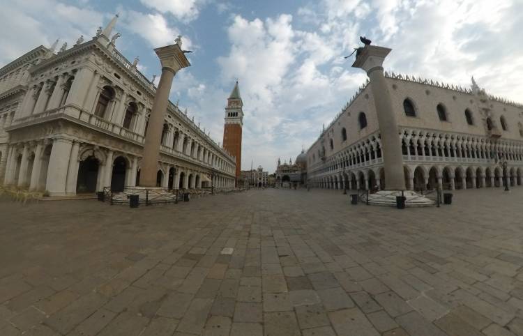 A 360 degree view of the Piazza San Marco, taken by a Duke undergraduate student.
