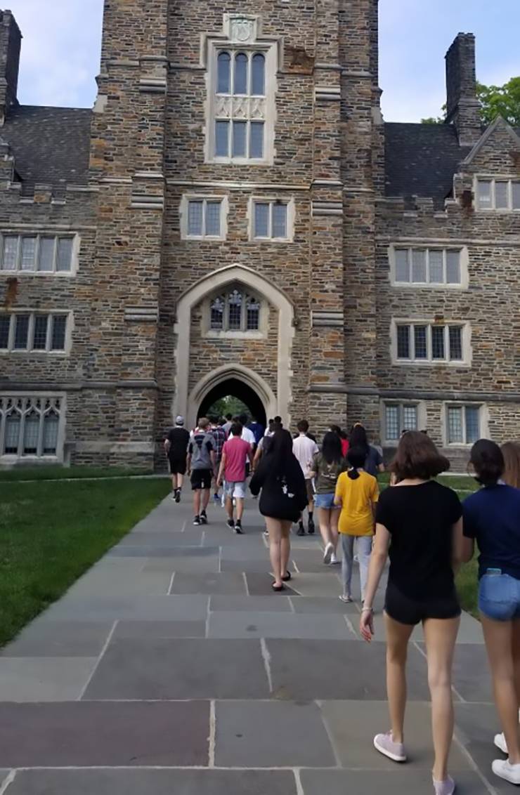 High school students get a taste of campus life during the summer. Photo courtesy of Duke Continuing Studies.