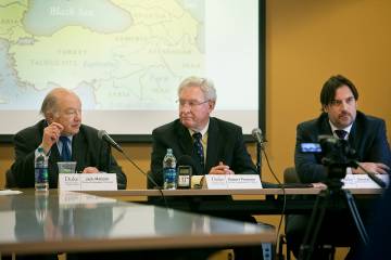Jack Matlock, Robert Pearson and Dimitar Bechev discuss the new Russian-Turkish coalition that is shifting power relations in the Middle East. Photo by Jared Lazarus