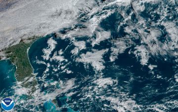 View of the U.S. East Coast on morning of Jan. 20, 2022. Photo courtesy of NOAA GOES Image Viewer.